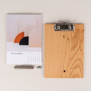 Desk calendar Oak